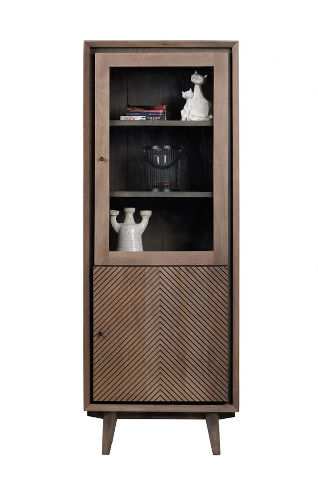 Display cabinet with 2 Doors & 2 Shelves