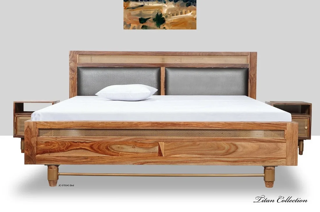 Bed, main view